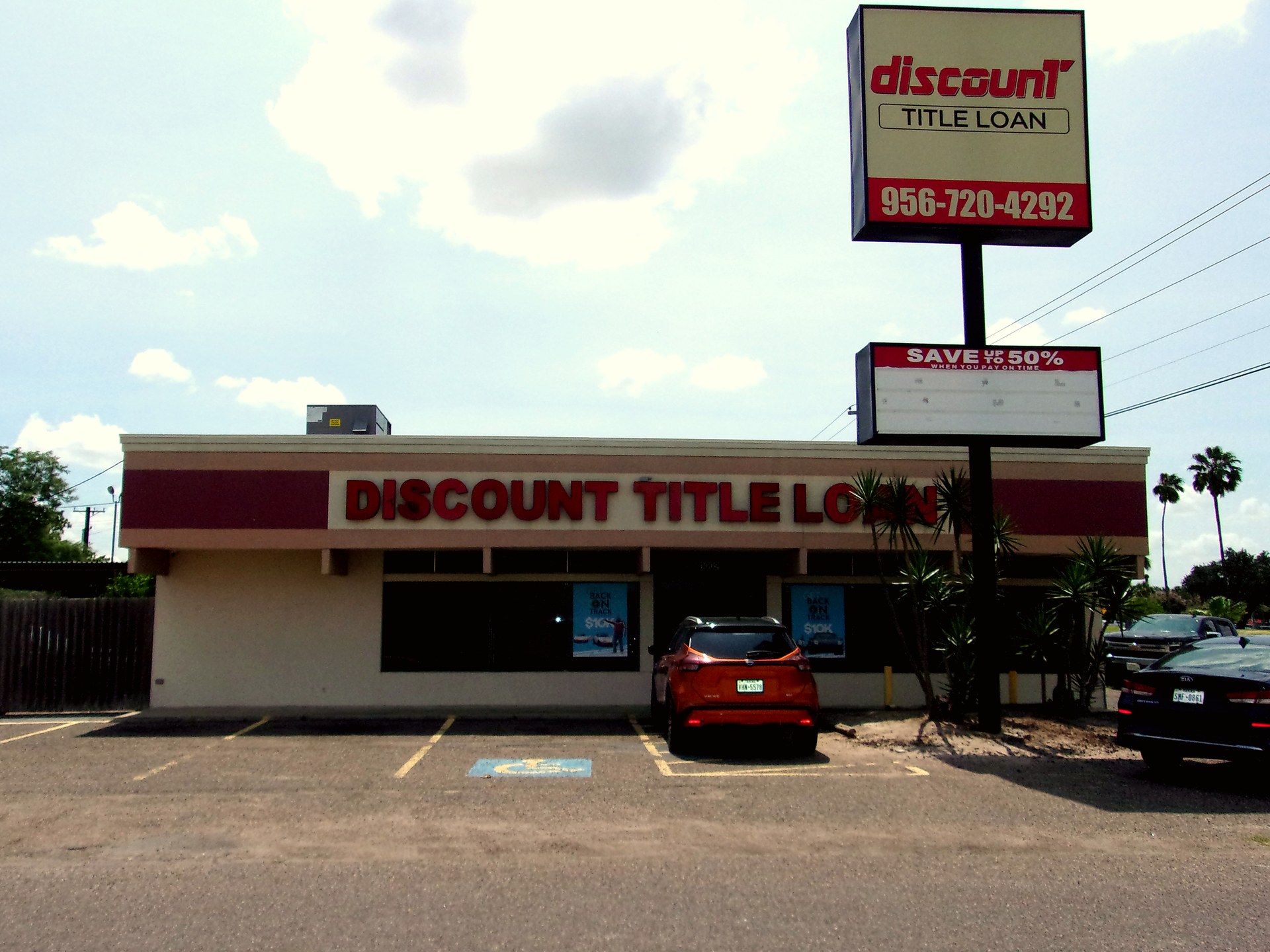 Discount Car Title Loan Edinburg storefront